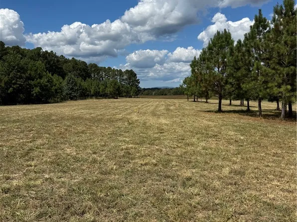 7695A Three Notch Rd, Louisa, VA 23093