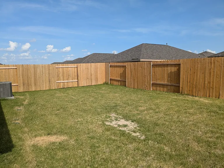 629 Harbor Oaks Dr — Photo 12