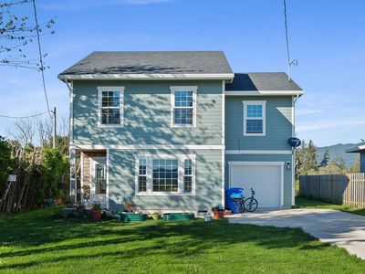 4004 12th St, Tillamook, OR, 97141