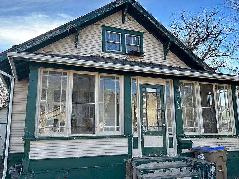 House- NE — Photo 2