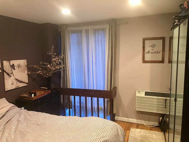 435 E 86th St #2J — Photo 10