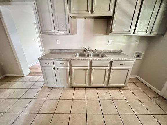 Kitchen - countertops