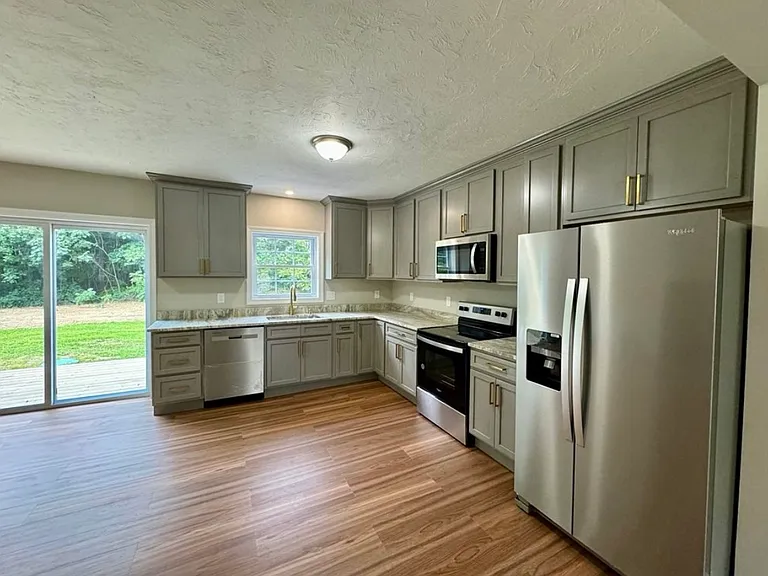 118 Prospect St #B — Photo 2