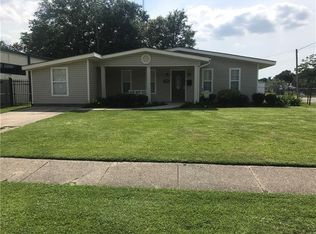 600 Heritage Ave, Gretna, LA 70056