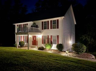 2 Cherrybrooke Ln, Fairmont, WV 26554