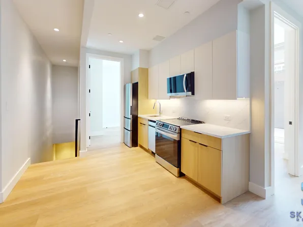 43-25 52nd Street image 18 of 34