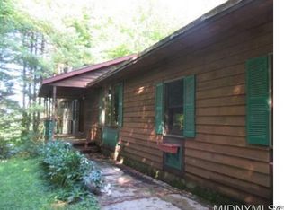 2170 Woodside Dr, Camden, NY