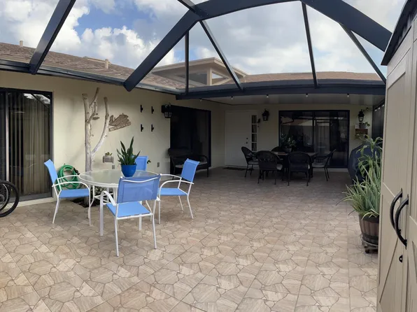 2910 NW 12th Street #B, Delray Beach, FL 33445