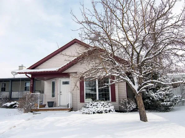 404 SW 18th St SE, High River, AB T1V 1W3