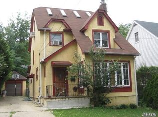 4516 Jayson Avenue, Great Neck, NY 11020