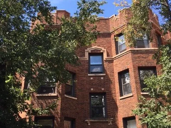 640 W Roscoe St, Chicago, IL