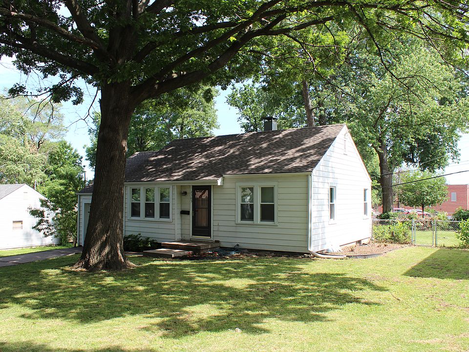 1st image of 2505 NE 52nd St