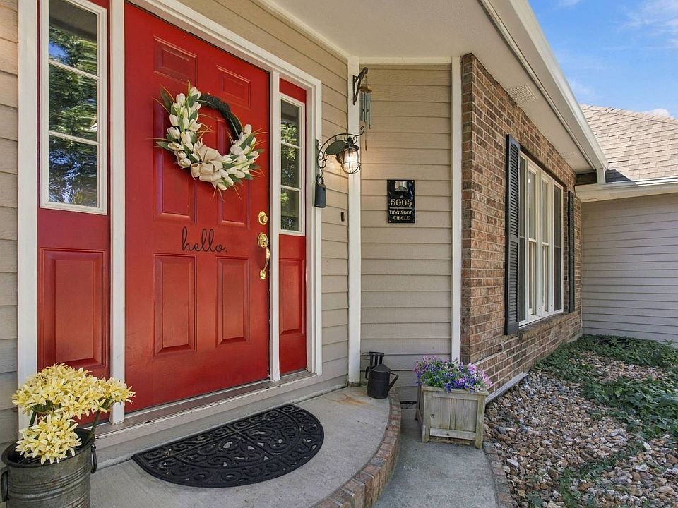 19th image of 5005 Dogwood Cir