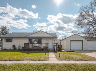 6202 Pleasant Ave, Loves Park, IL