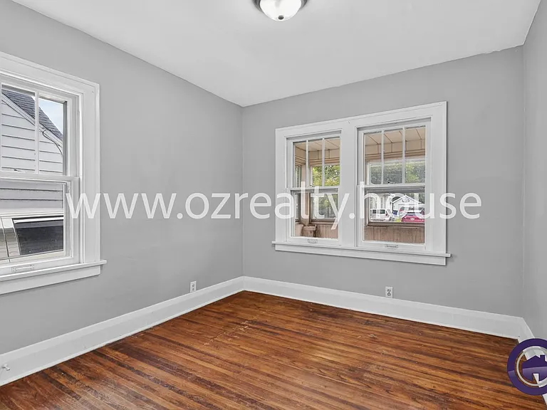 3644 Leybourn Ave — Photo 13