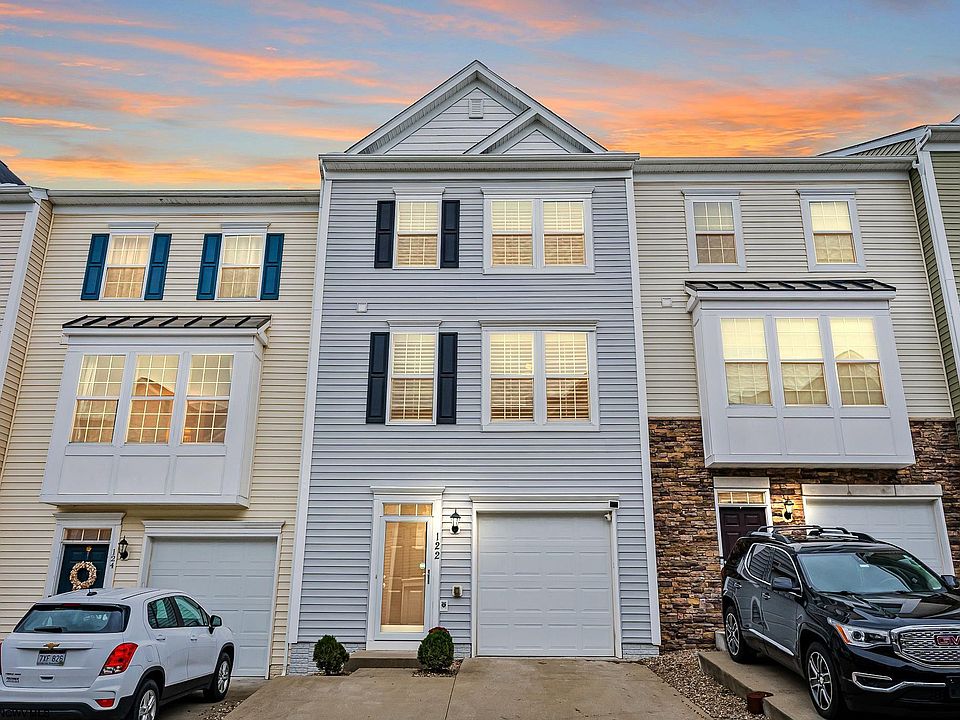 1st image of 122 Woodside Dr