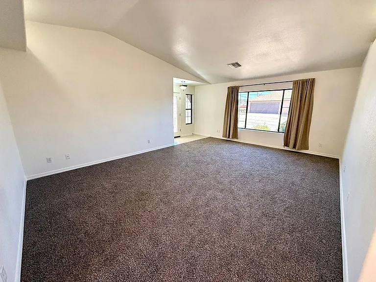 2803 Fairgrounds Blvd — Photo 9