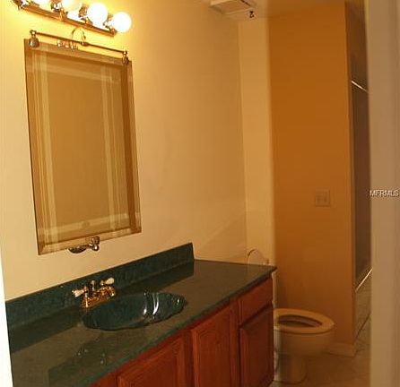 5th image of 815 S Deerwood Ave #6