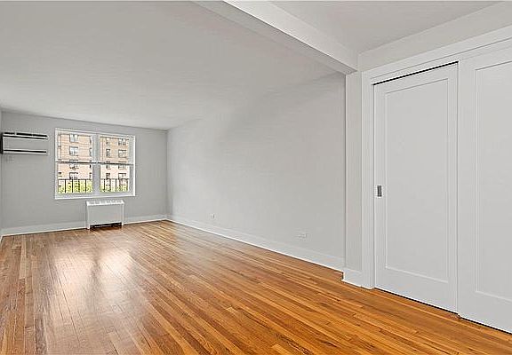 5th image of 20-50 Seagirt Blvd #3D