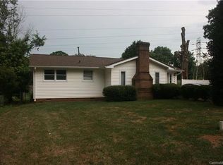 5509 Queen Anne Rd, Charlotte, NC 28217