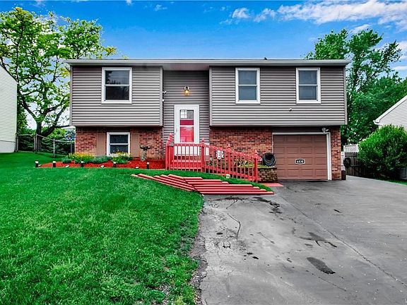 3rd image of 6830 Nettle Creek Dr