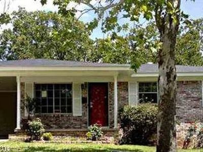 917 W 50th St, N Little Rock, AR, 72118