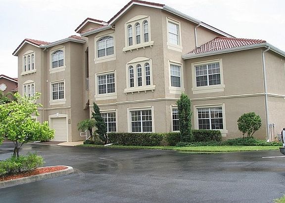 15625 Ocean Walk Cir