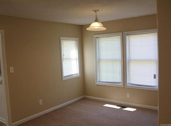 4th image of 601 E 5th Ave
