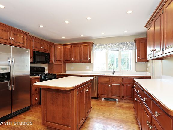 4th image of 56 Norfolk Ave