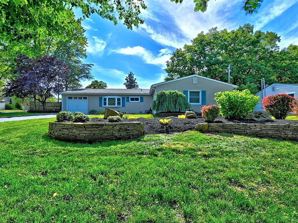 1st image of 138 Shenandoah Boulevard