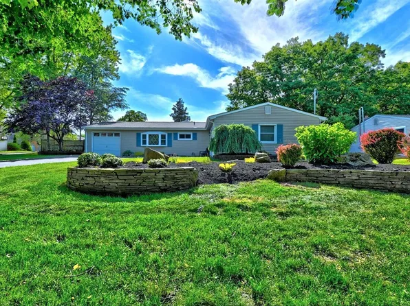 138 Shenandoah Boulevard, Nesconset, NY 11767