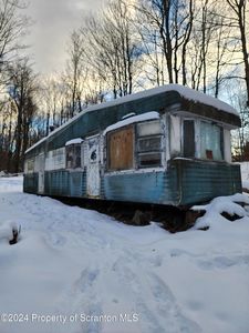 3084 Creek Rd, Union Dale, PA, 18470