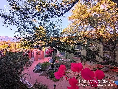 921 N Chrysler Dr #10 Photo 1