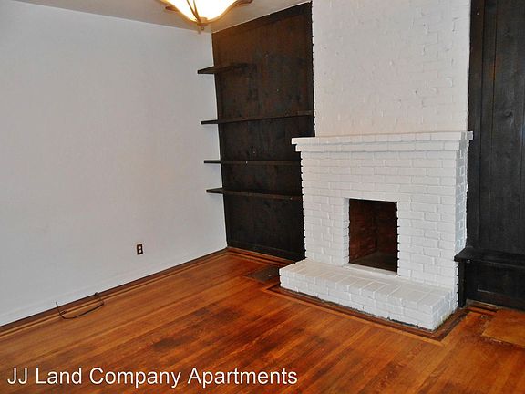3rd image of 5826 Alder St APT 1