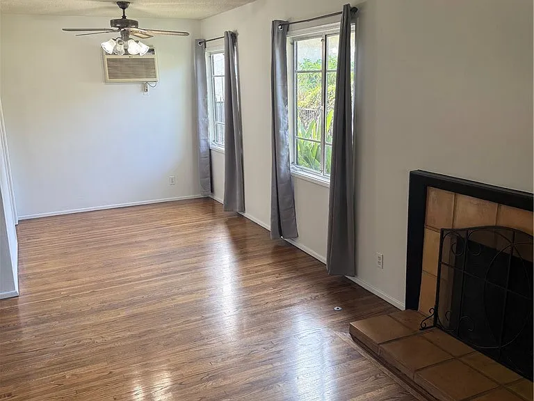 4450 Matilija Ave — Photo 4