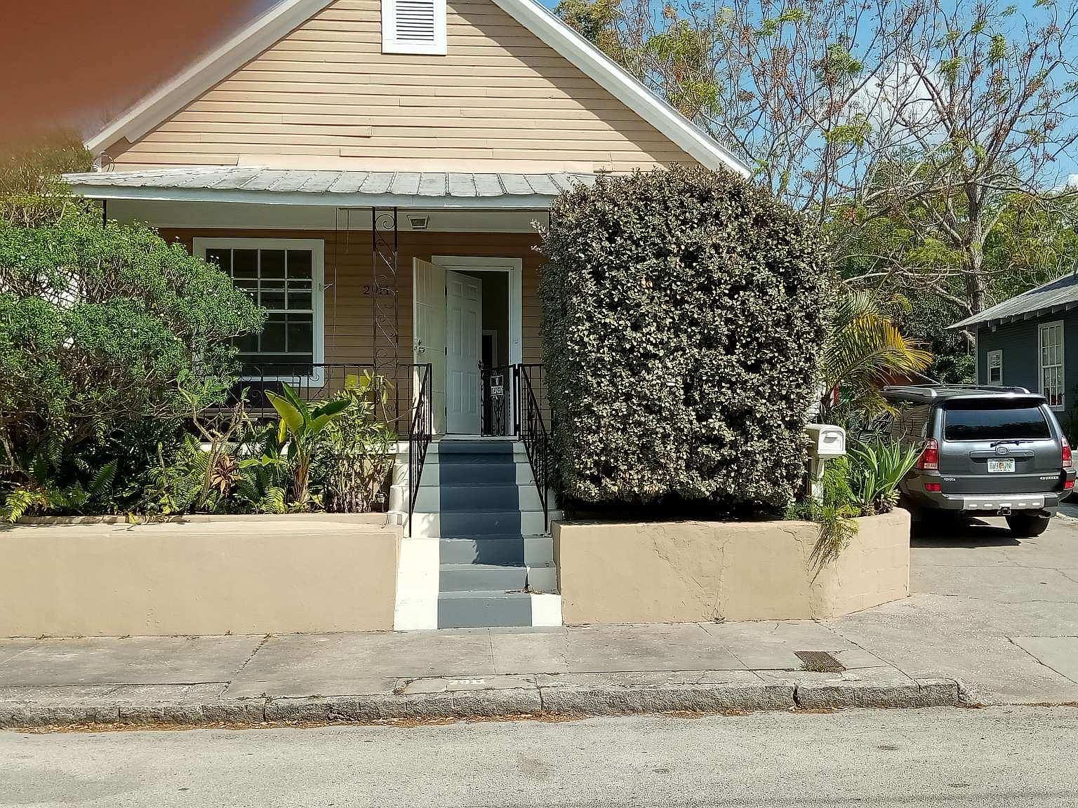 2911 Ybor St, Tampa, FL 33605 Zillow