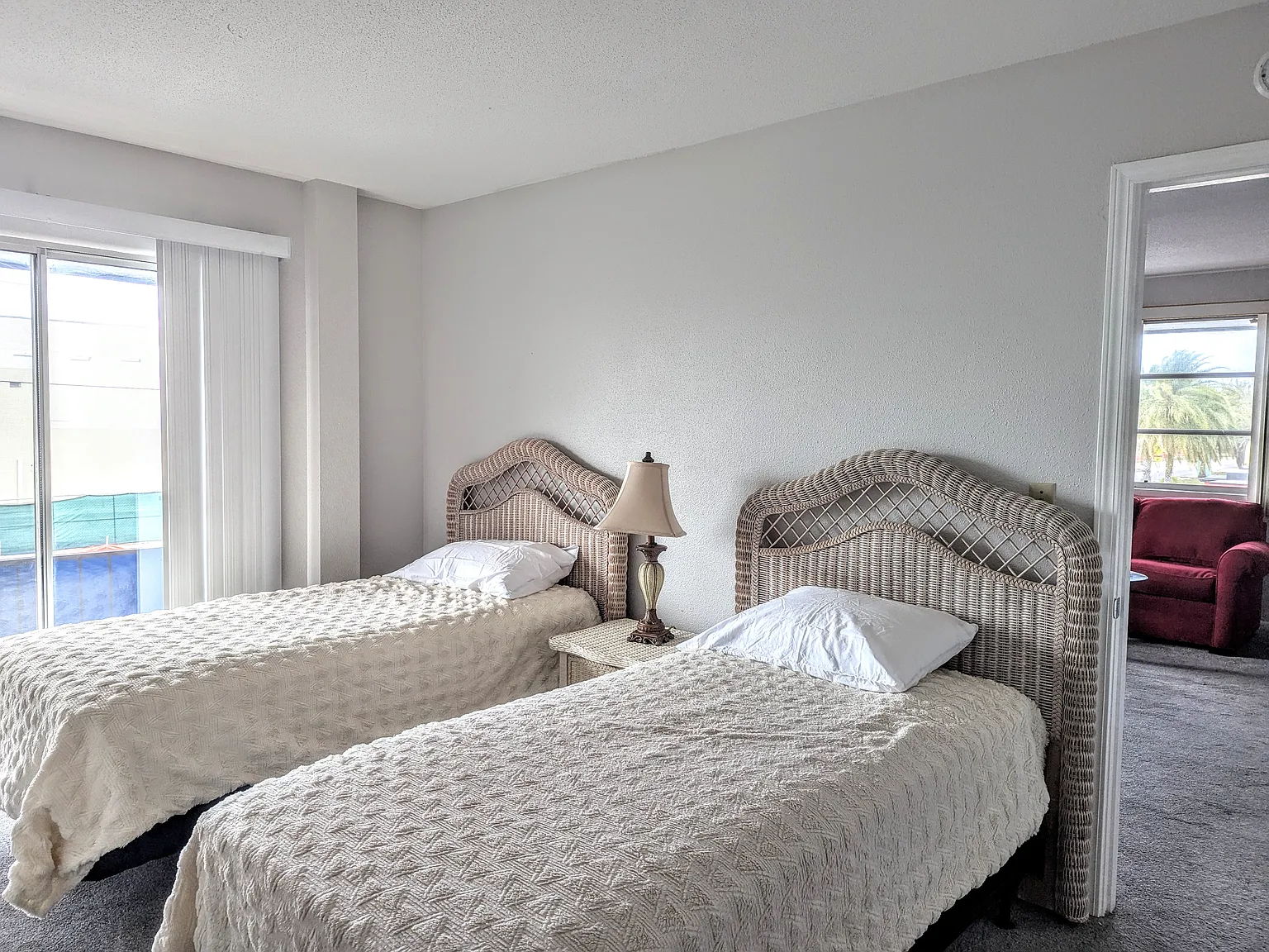 1 bed, 550 sqft, $1,350 — Photo 3