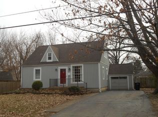 318 E McGee St, Springfield, MO 65807