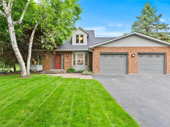 44 Fireside Dr, Hamilton, ON L8N 2Z7