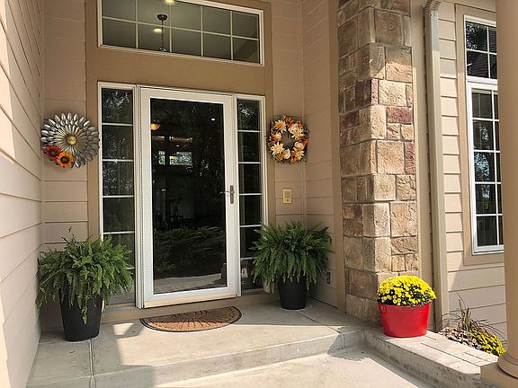 2nd image of 7286 NE 105th Pl