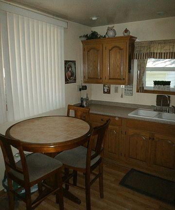 2nd image of 914 Westwood Ave