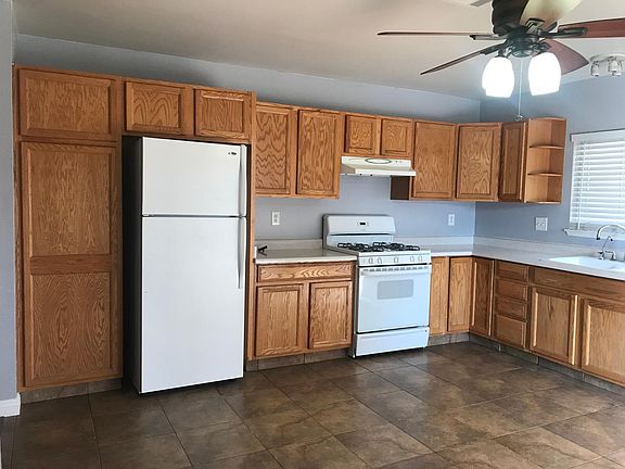5th image of 717 Sportsman Dr