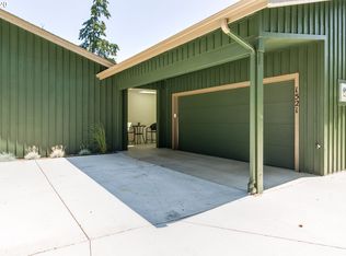 1521 Braeman Vlg, Eugene, OR