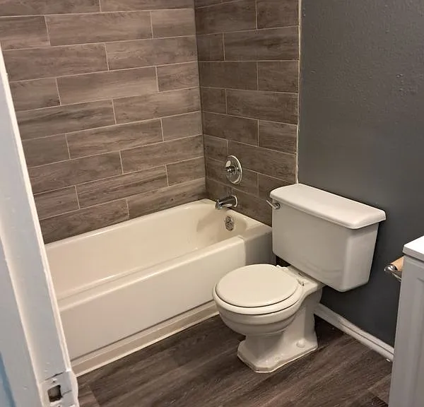 1425 N Yosemite St #12 — Photo 9