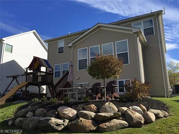 3rd image of 8422 Viola Way