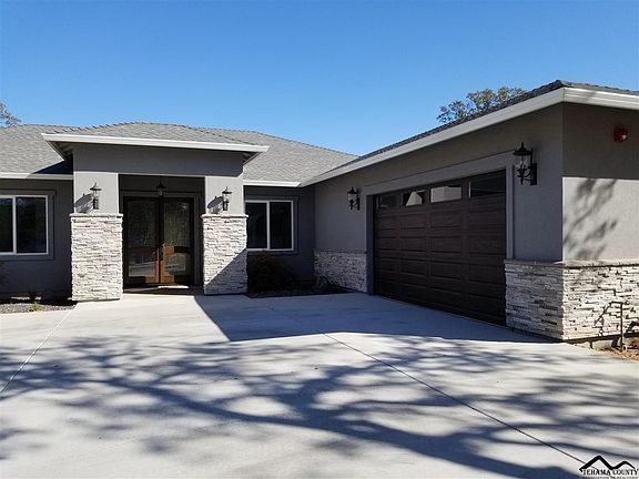 3rd image of 13950 Knoll Crest Ct