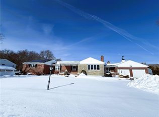 33 Whipple Ave, Westerly, RI 02891