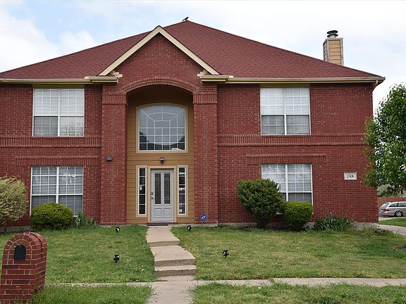 2nd image of 749 Eagle Lake Ct