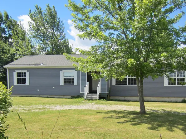 366 Seneca Dr, Montpelier, OH 43543