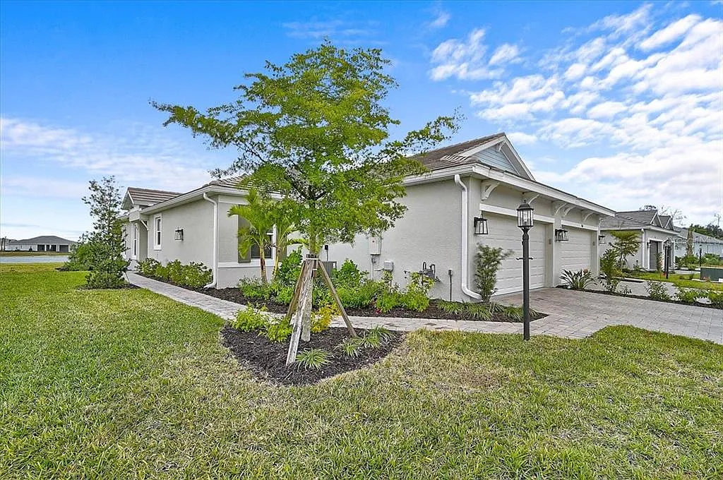 2 bed, 2.0 bath, 1530 sqft, $3,100 — Photo 1